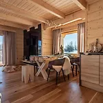 Domek alpejski Na Skraju Lasu Z Jacuzzi, Balią Ogrodową