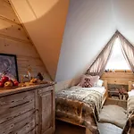 Na Skraju Lasu Z Jacuzzi, Balią Ogrodową Domek alpejski
