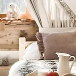 Domek alpejski Na Skraju Lasu Z Jacuzzi, Balią Ogrodową *