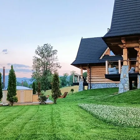 Na Skraju Lasu Z Jacuzzi, Balią Ogrodową Domek alpejski