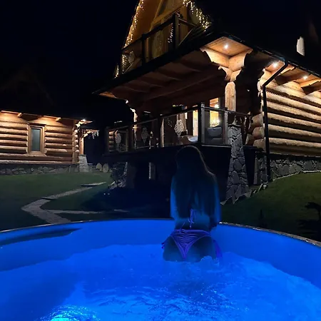 Na Skraju Lasu Z Balia, Jacuzzi Chalet *